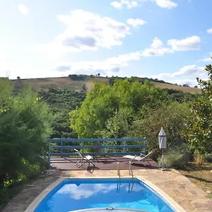 Chez Lucien Bed & Breakfast Trebas